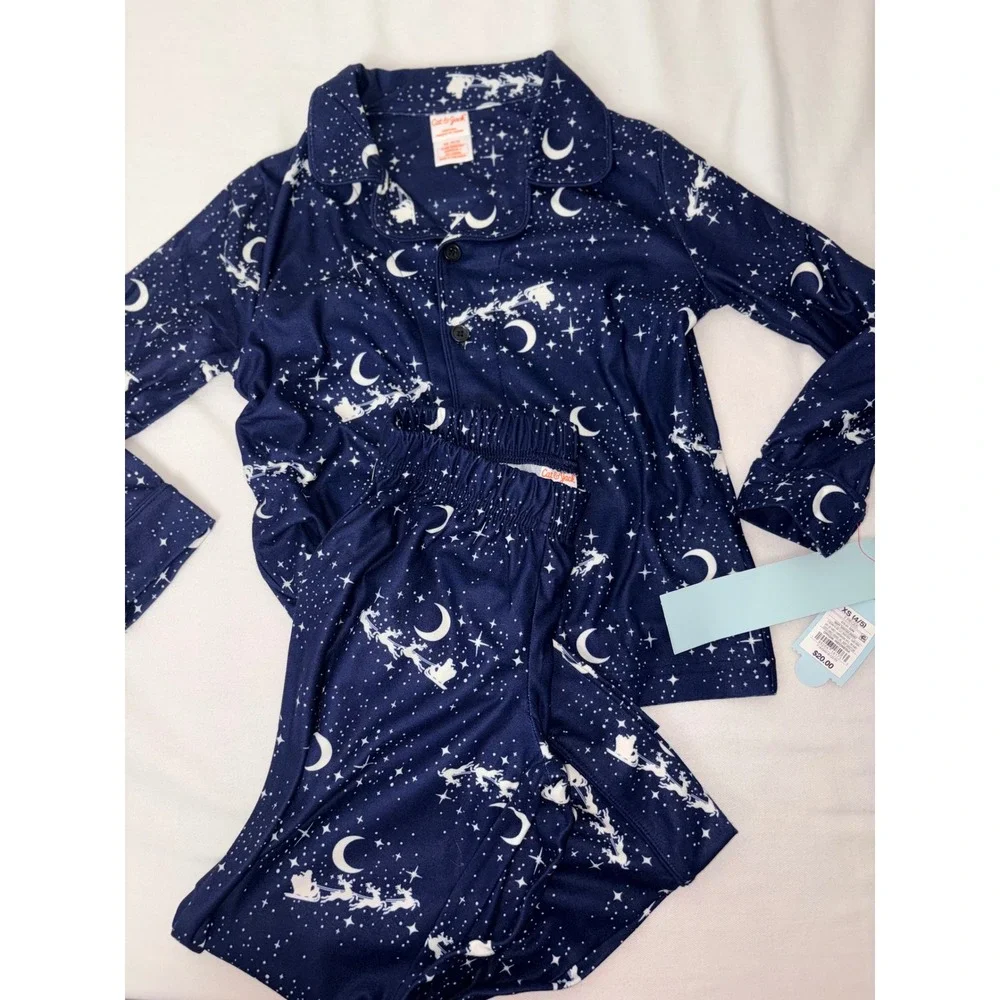 Cat & Jack Kids Navy Santa Sleigh Moon Pajama Set Size XS age 4/5  PJs NEW‎